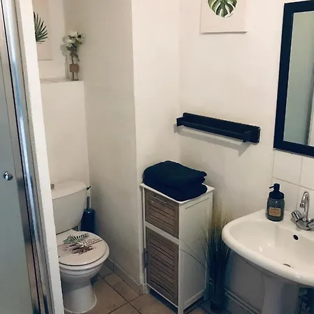 Centre De Apartment